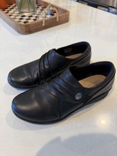 Clarks Black Women's Hope Roxanne Loafer Size 8