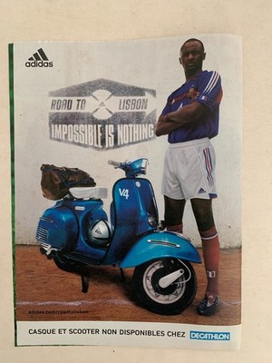 REKLAME 2004 - DECATHLON ADIDAS - PATRICK VIEIRA - ROAD TO LISSABON - VESPA