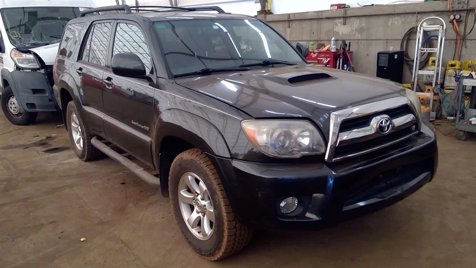 (LOCAL PICKUP ONLY) Hood With Hood Scoop Fits 03-09 4 RUNNER 6771119 - Image 3 of 4