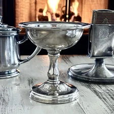 Vintage Silver Plate Pedestal Dessert Bowl Compote  “Kingsley Inn” Crest