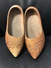 Pair of Vintage Decorative Wooden Shoes / Clogs - C spr d5