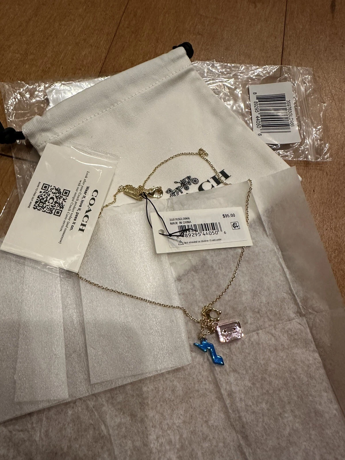 Collana Coach Boombox Firma Ciondolo Catena C Strass