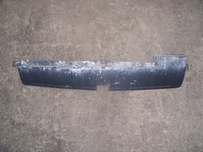 Nissan X-Trail T30 (03-07) : Unterfahrschutz Stoßstange hinten unten