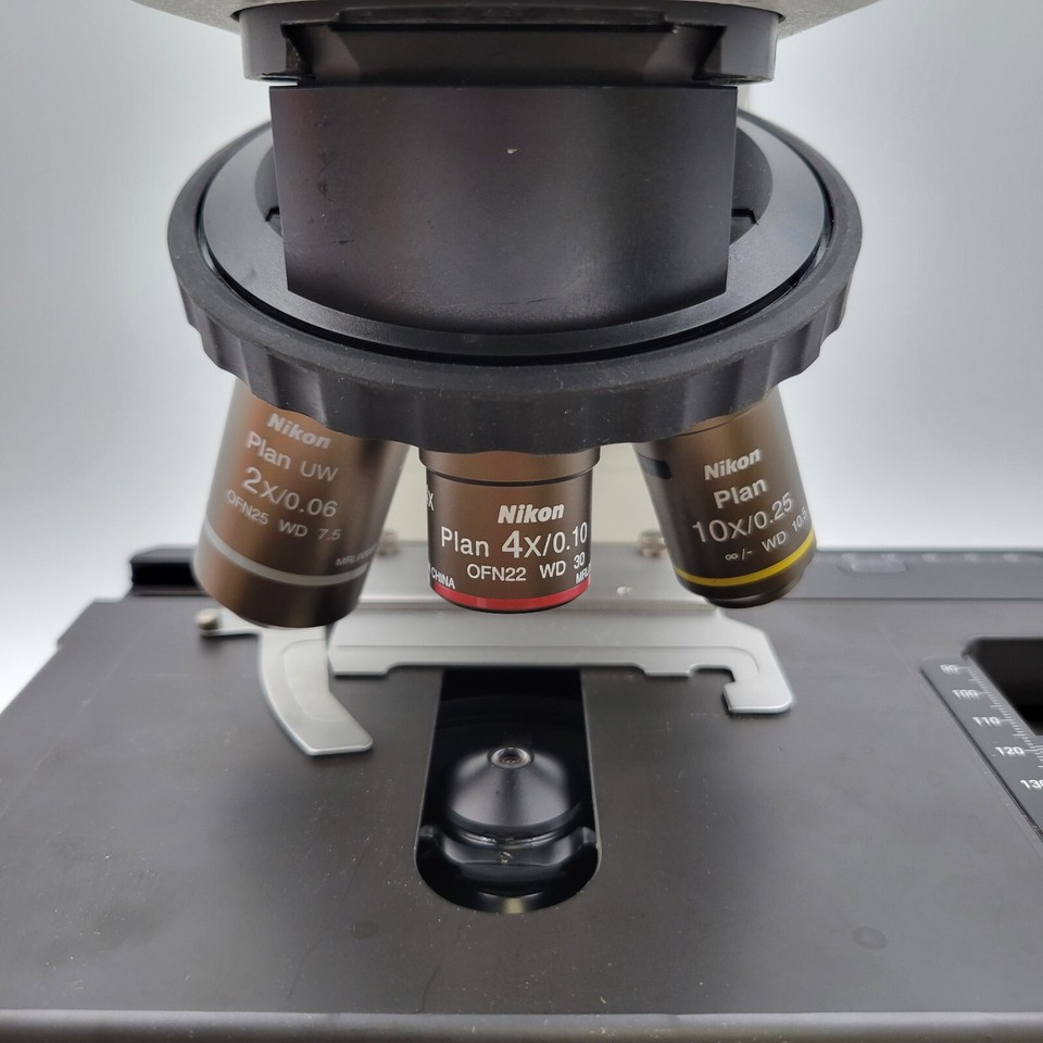 Nikon microscope eclipse 50i with tilting head 2x objective for