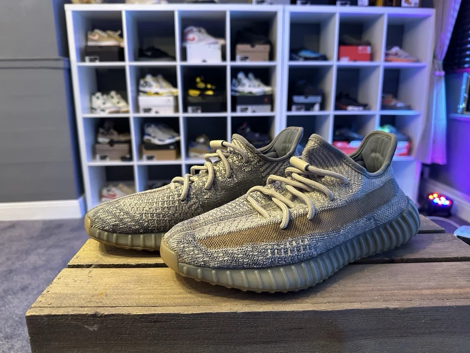 Size 8 - adidas Yeezy Boost 350 V2 Low Israfil, photo 2 of 5
