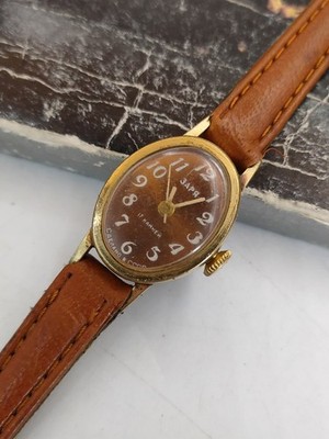 Vintage Original Soviet Mechanical Women's Wrist Watch Zarya USSR