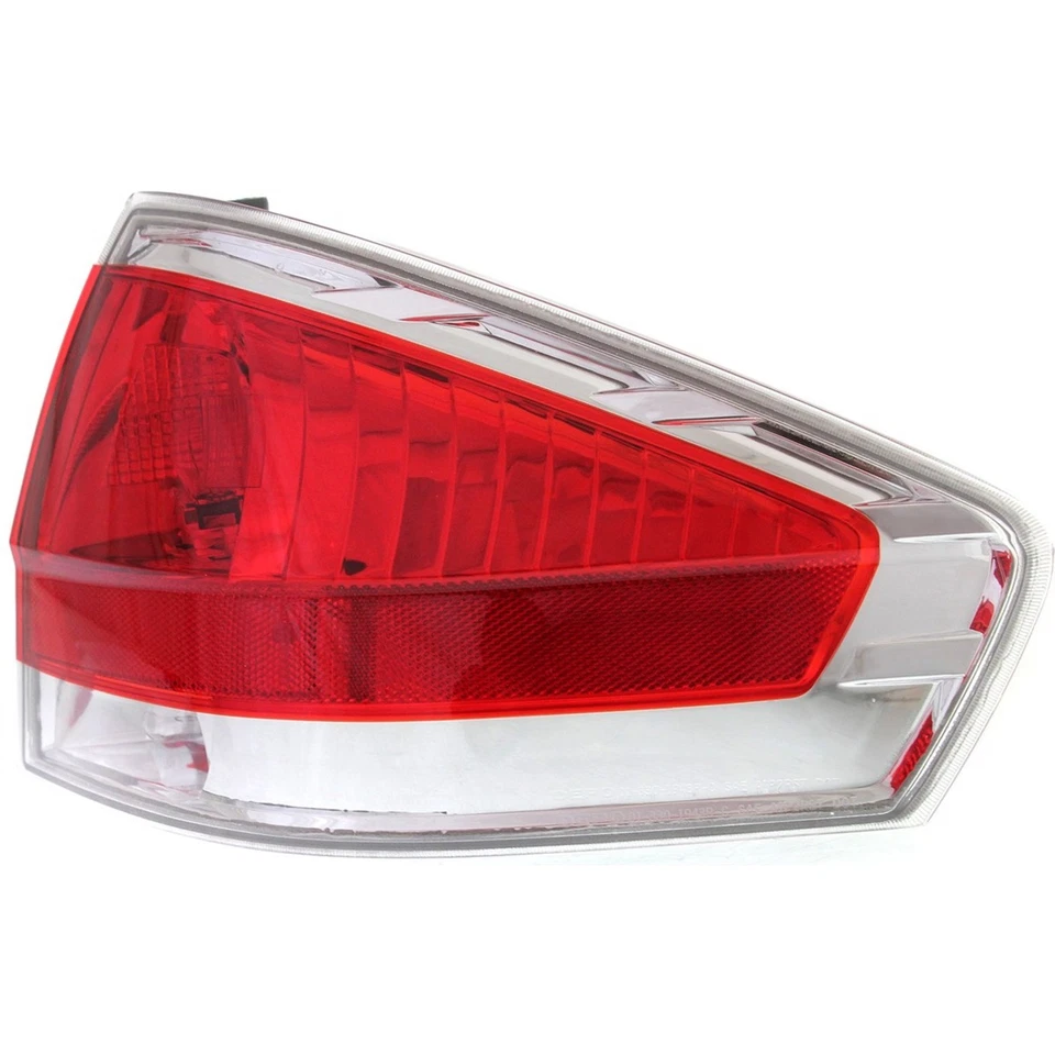 Juego de 2 luces traseras para Ford Focus S 2009-2011 sedán diestro y derecho con bombilla(s) Foto 3 de 4