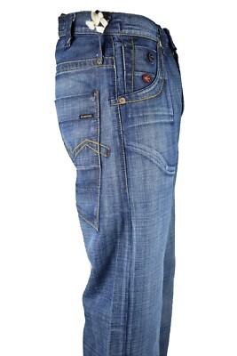 Pantaloni larghi uomo, eleganti o sportivi: abbinamenti | Style