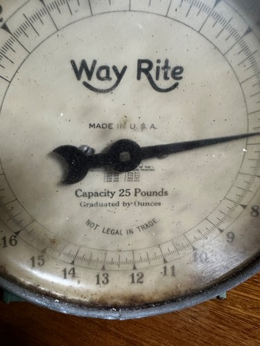 Nostalgic Green Antique Circa 1920 Way Rite 25lb Capacity Merchant/Kitchen Scale - Picture 7 of 7