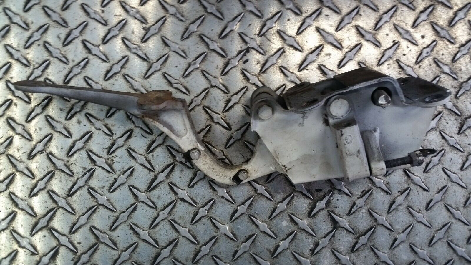 65 to 80 ROLLS ROYCE SILVER SHADOW TRUNK BOOT LID HINGE LEFT SIDE