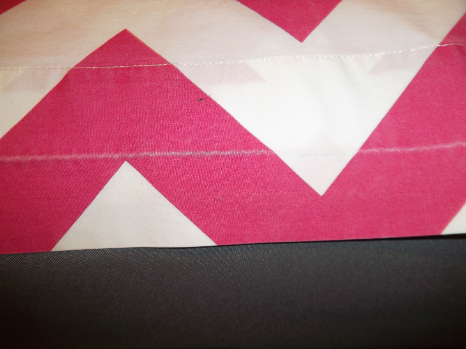 Pottery Barn Teen PB Teen Twin XLong Flat Sheet Chevron Zig Zag Pink