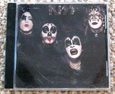 KISS~~KISS First LP on CD Hard Rock 1970s FREE SHIPPING