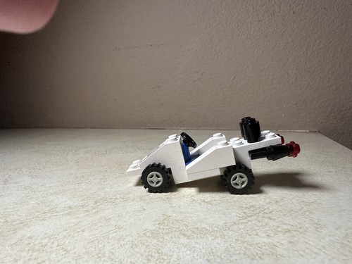Vintage Lego Set #6604 Formula One Race Car & Driver - Picture 8 of 9