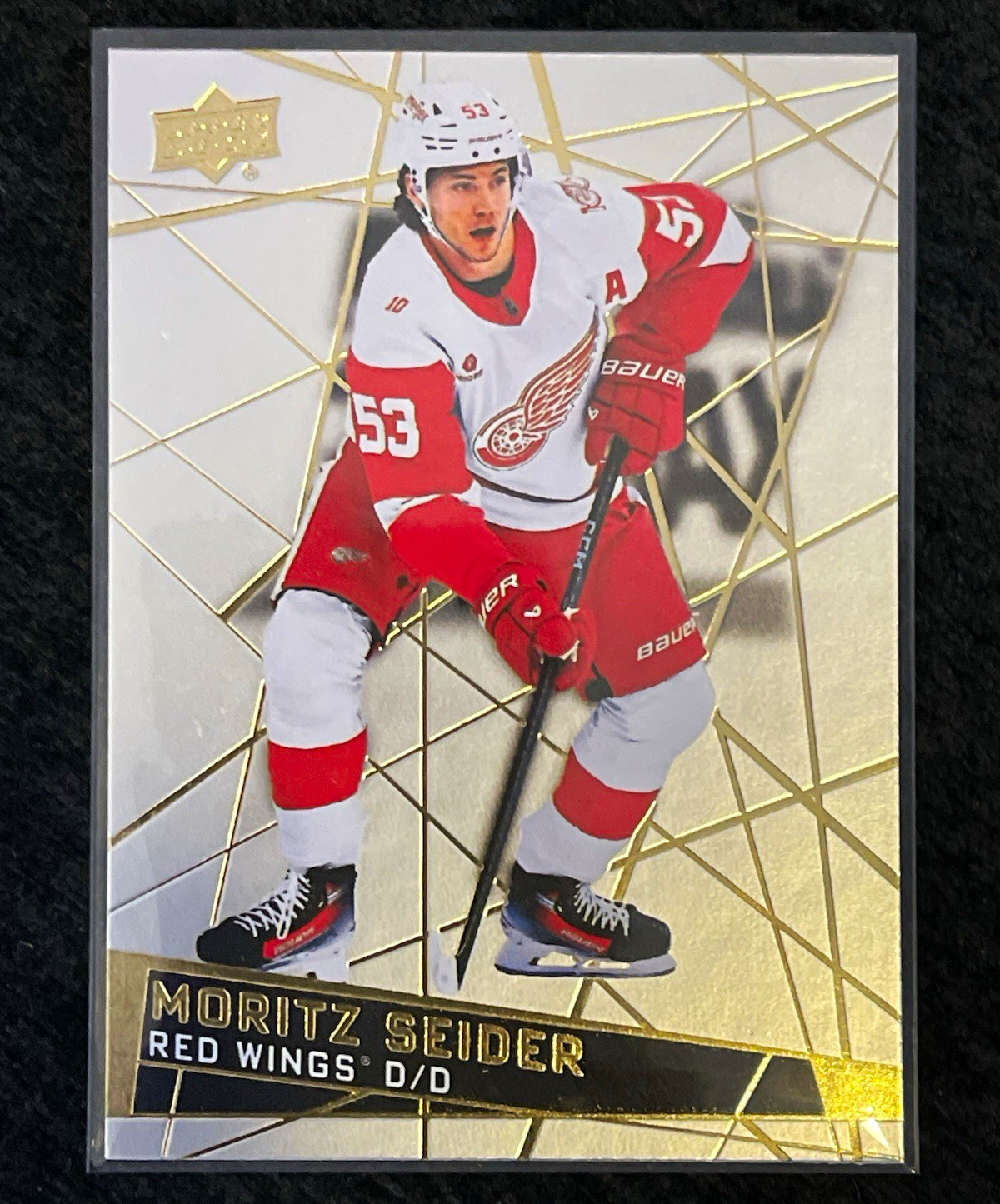 Upper Deck 2026-27 Tim Hortons Moritz Seider Detroit Red Wings #60 Base