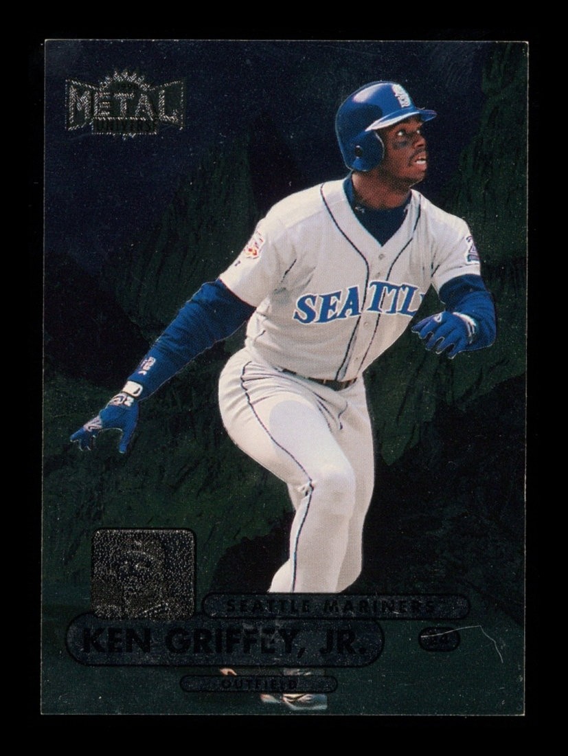 1998 Metal Universe: #161 Ken Griffey Jr NR-MINT
