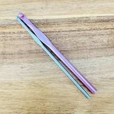 Susan Bates Inline Crochet Hooks Silvalume K 10.5 and E 4 Vintage Made USA