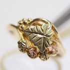 10k yellow rose green solid gold grape leaf Black hills Ring 3.1g vintage estate — photo 7