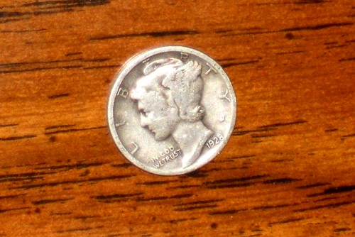 1928 SILVER MERCURY DIME - GRADES "FINE"