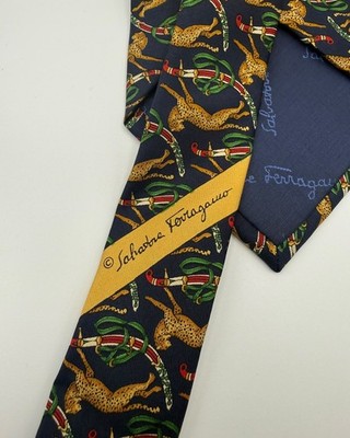 Vintage Salvatore Ferragamo Tie Animal Silk Navy Multicolor Made in Italy 9cm