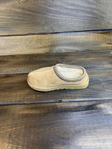 UGG Tasman Chestnut Brown Suede Slippers / Slip On Shoes Women Size 6 Sheepskin - Picture 10 of 18