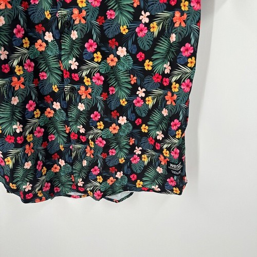 Wesc Floral Button Up Hemd Kurzarm Herren S Hawaii Resort Strand - Bild 5 von 8