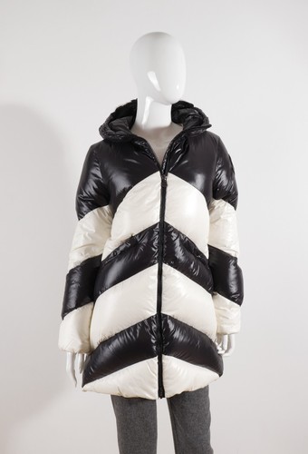 MONCLER "FAUCILLE" For Woman S or Girl 14 years 164cms Black White Down Coat - Picture 22 of 23