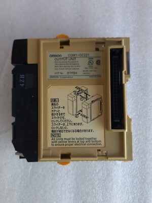 OMRON SYSMAC CQM1-OC221 Analog Ausgangsmodul