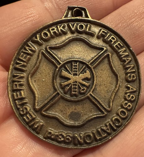 1980 new york volunteer fireman medallion medal token coin pendant charm award