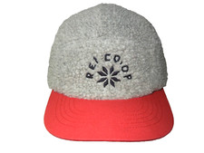 REI CO-OP Gray/Red Warm FLEECE BASEBALL HAT Winter Ski Snapback Cap Kid YOUTH SZ