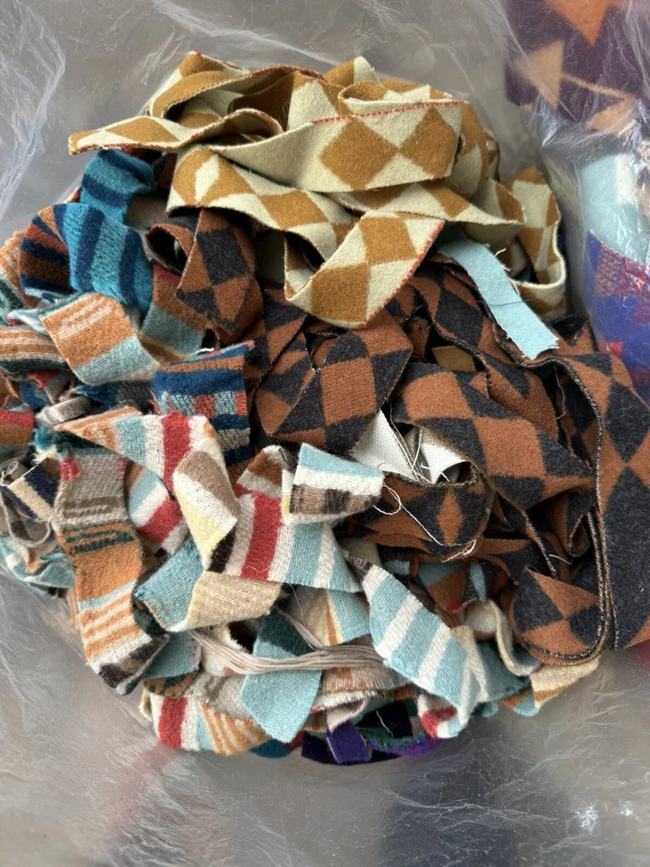 Pendleton Wool Fabric Blanket Mill End Strips 1 Lb Mixed Lot - Image 3 of 4