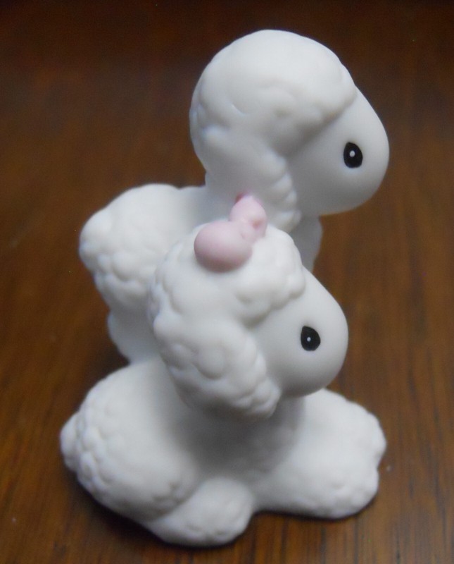 Precious Moments SHEEP Noah's Ark Two By 2X2 Mini Nativity LAMB Animal Figurine