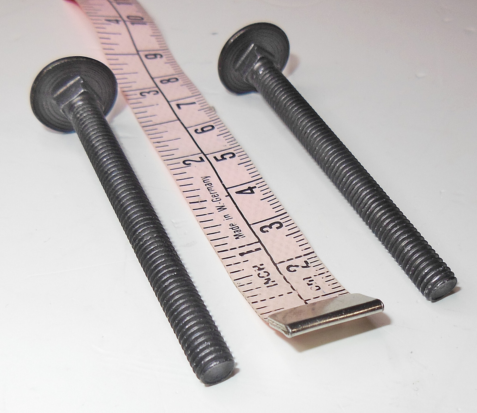 Thule 594XT Bike Rack Carriage Bolt, 6mm x 65mm, Part No. 915066554, Qty 2