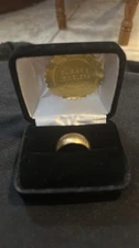 Bubar’s Jewelers 14k Yellow Gold Men’s Wedding Ring  size 9 