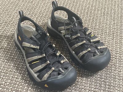 Keen Newport H2 Men Sport Sandals 1001906 Black Olive Green 