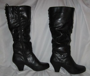 white mountain black boots