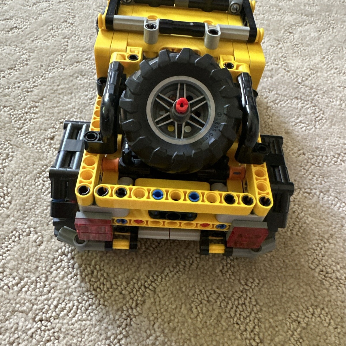 LEGO TECHNIC: Jeep Wrangler (42122) Mostly Complete But Sold As