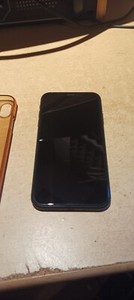 Apple iPhone XR  64GB