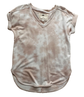 Cupio light pink tie dye Vneck top size XS