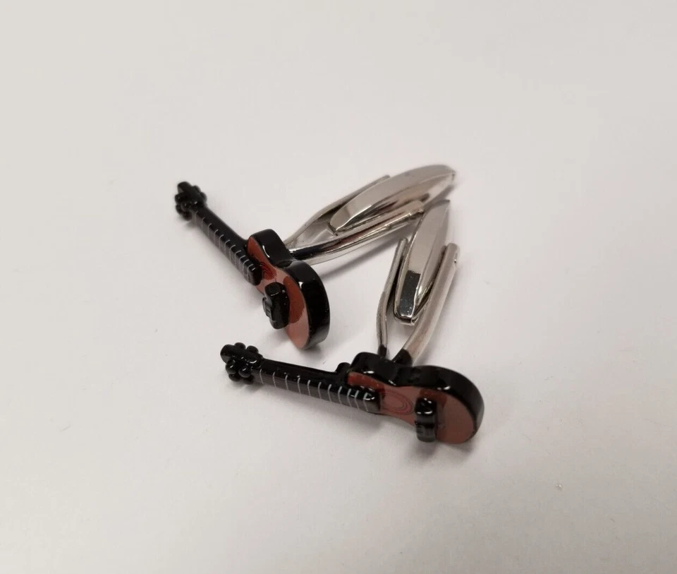 Gemelos de músico enchapados en rodio para guitarra acústica Zennor marrón/negro Foto 3 de 4