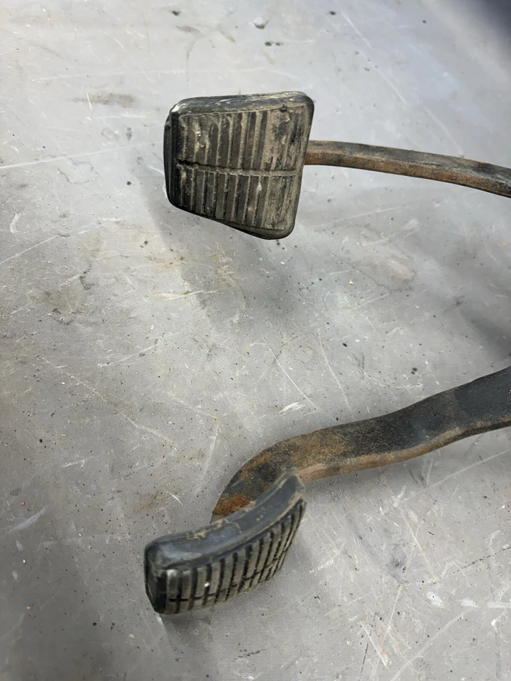 Chevy Vega Pontiac Astre 1971-1980 embrague pedales de freno suspensión conjunto Starfire Foto 2 de 4