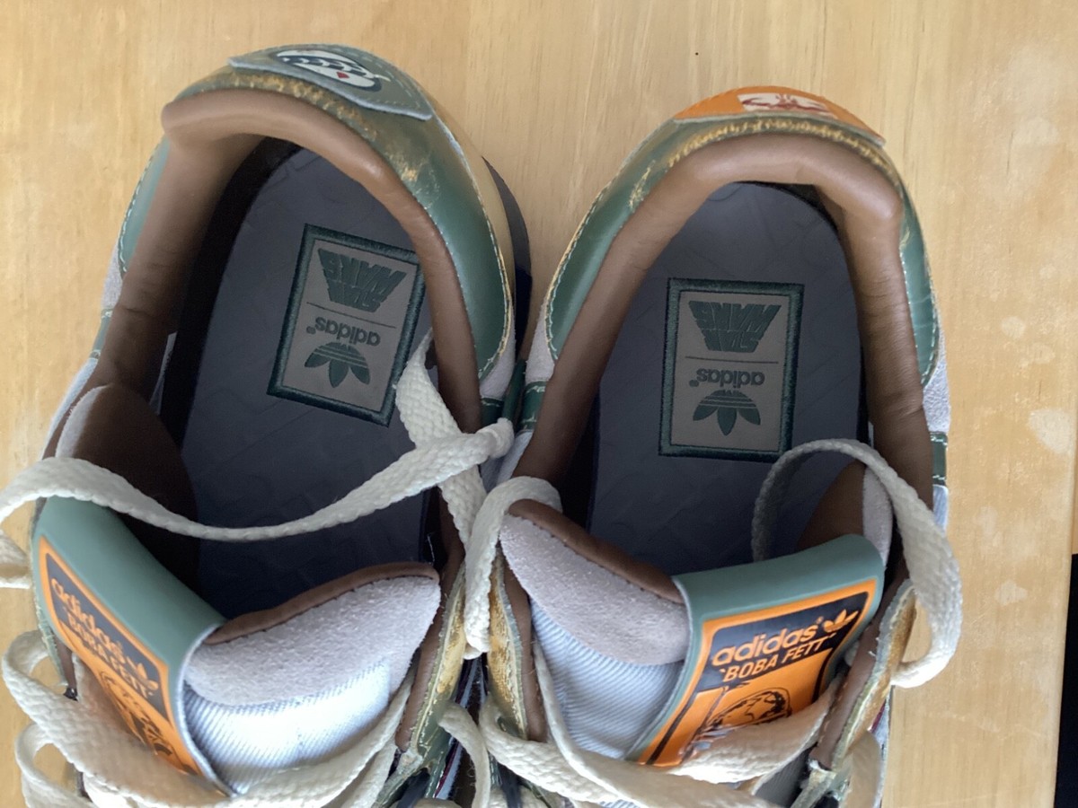 BOBA FETT Star Wars Bundle: Vintage Series Figure / ADIDAS ZX 800