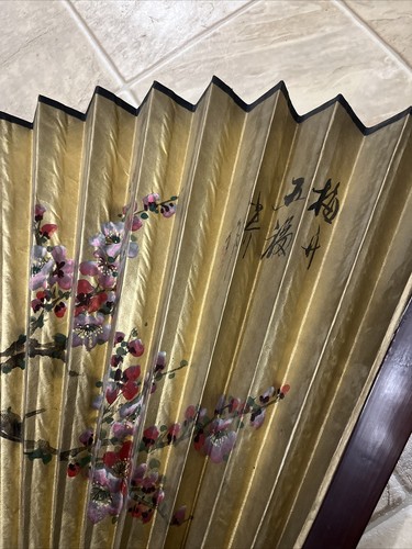 VTG Large Asian Wood Fan Wall Art Hand Painted Gold w/ Birds & Floral in a tree - Picture 9 of 14