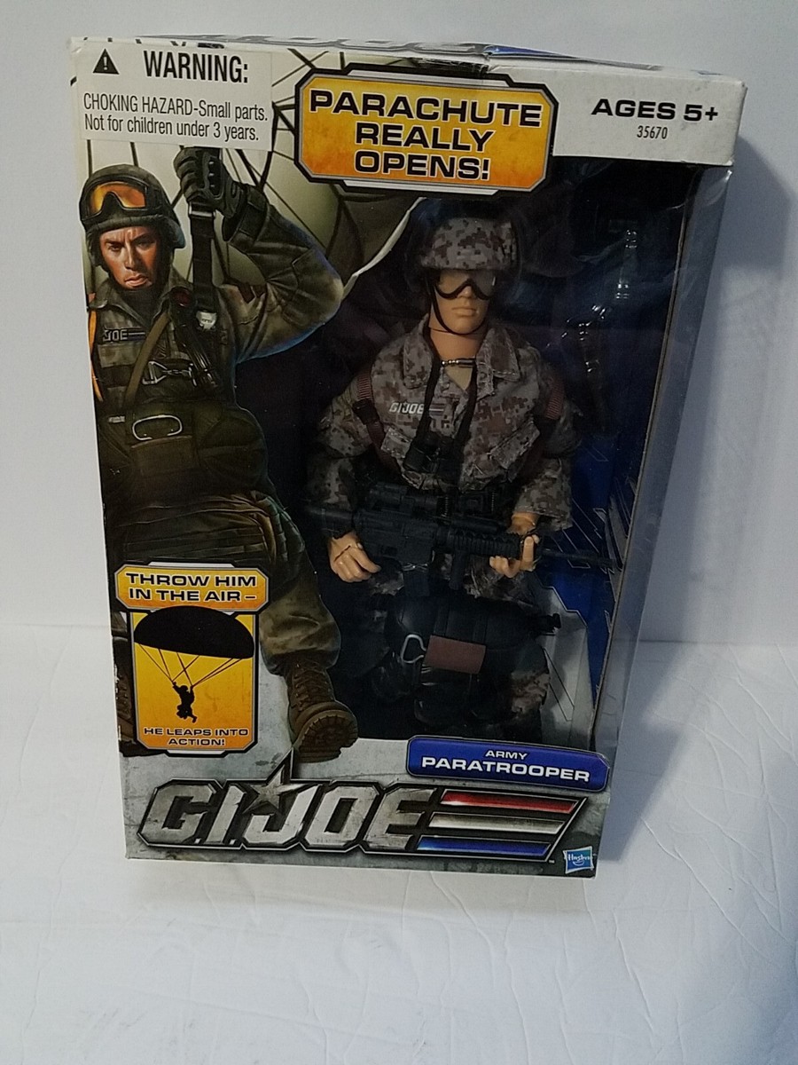ミリタリー G.I. Joe U.S. ArmyCourier&WLA45 Hasbro GI Joe Classic Collection U.S. ARMY COURIER & WLA 45