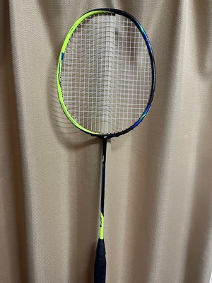 YONEX ASTROX 77 Badmintonschläger gelb 4UG5