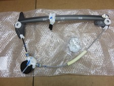 New Genuine 1995-00 Lexus Sc300 Sc400 Left Driver Window Regulator 69802-24041 New Genuine 1995-00 Lexus Sc300 Sc400 Left Driver Window Regulator 69802-24041