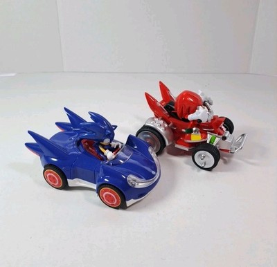 Set Of 2 Sonic the Hedgehog and Knuckles Pull Back Cars Toy