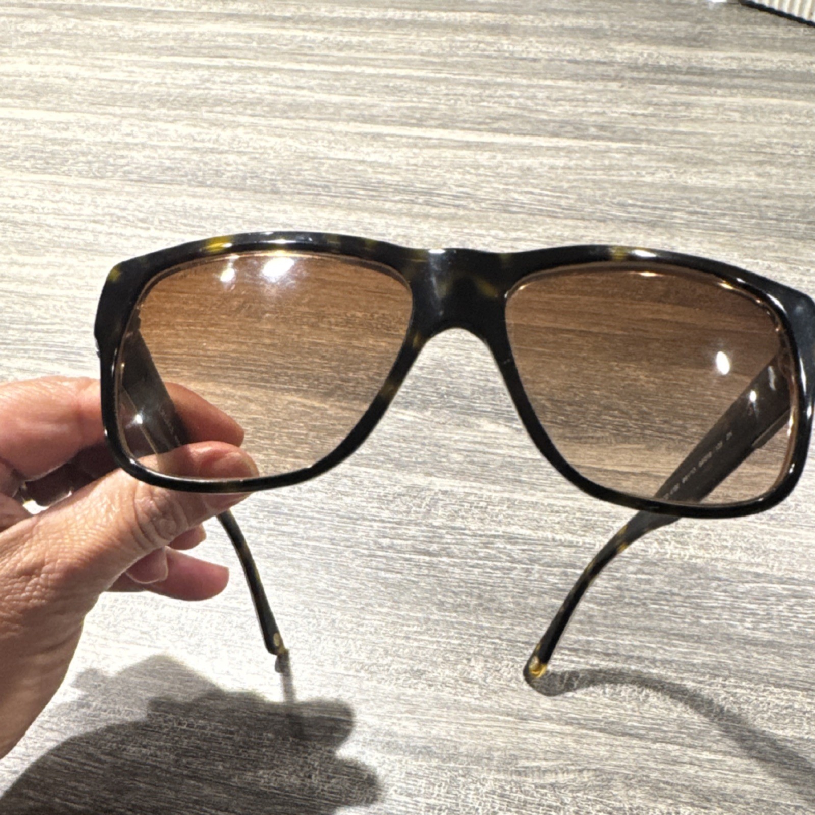 Versace Men's Rectangular Tortoise Shell Sunglass… - image 6