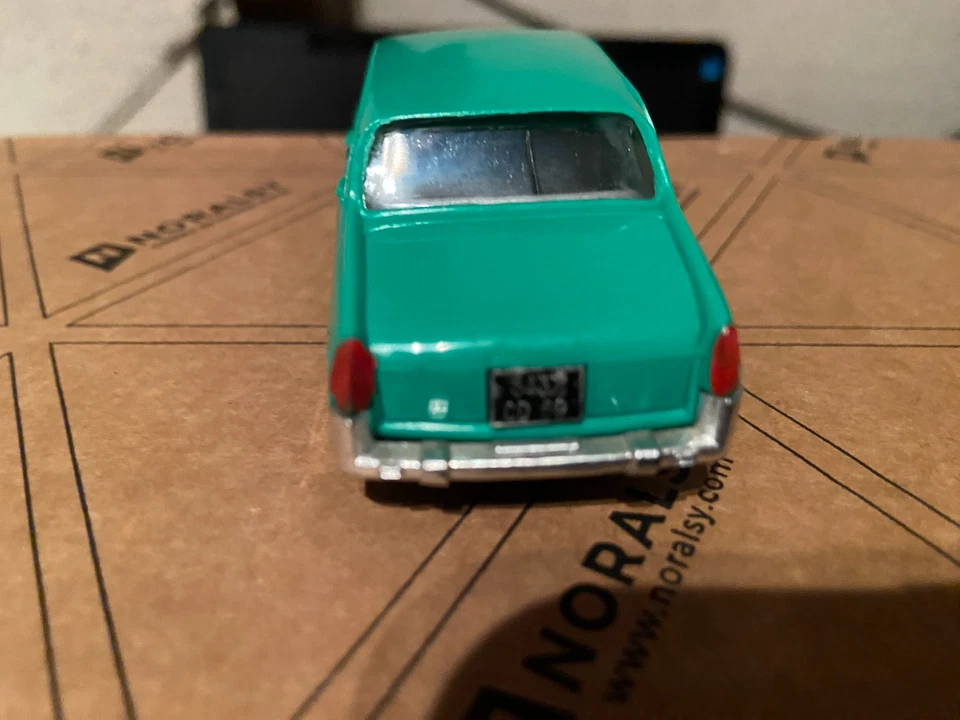 NOREV PLASTQUE ANCIENNE LANCIA FLAMINIA N°58- ÉCHELLE 1/43 IDEM PAYA  - Photo 4/4