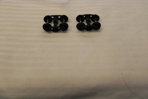 HO Scale, Pair of 2 Axle, Athearn Freight Car Bettendorf Trucks, Black