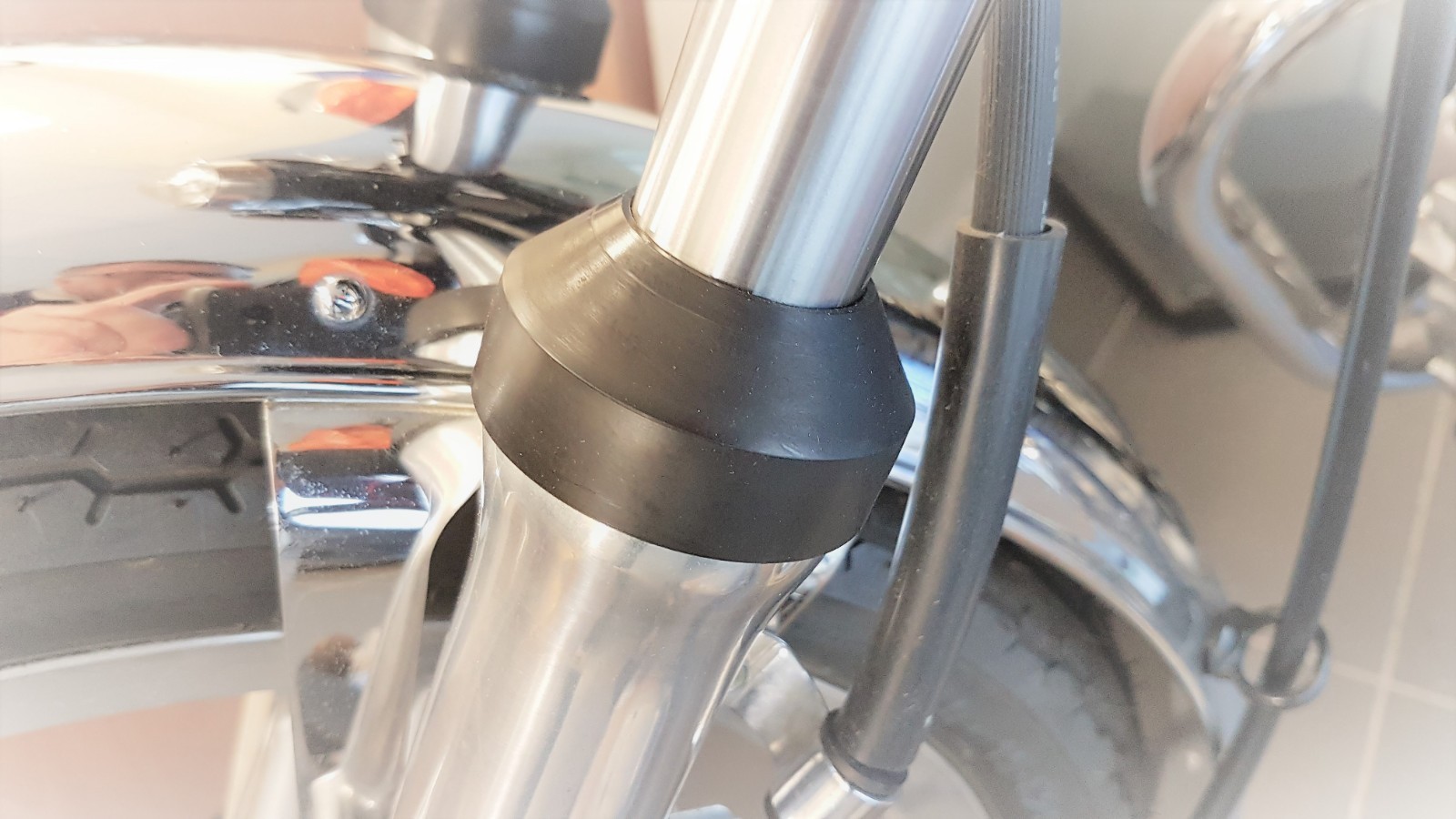 Front Forks Dust Seal Cover Kit Honda CB250N CB400N Superdream CX500